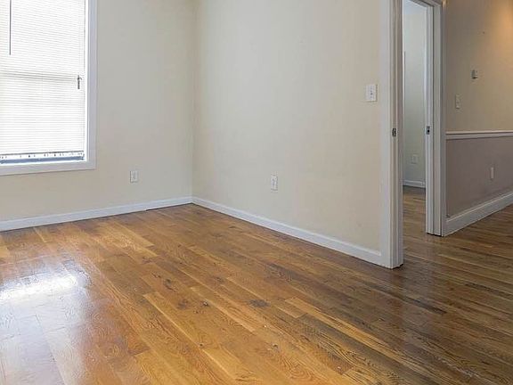 4th image of 1926 Pacific St #1G