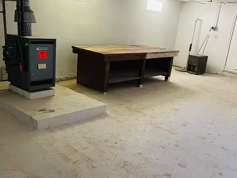 37 Ireland Ave #1 — Photo 5
