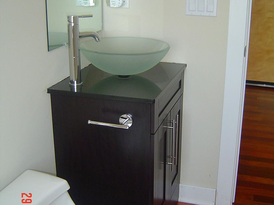 1st image of 811 W Eastwood Ave APT 501