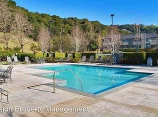 480 Canyon Oaks Dr APT A, Oakland, CA 94605