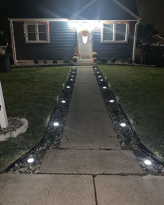 2nd image of 687 Independence Ave