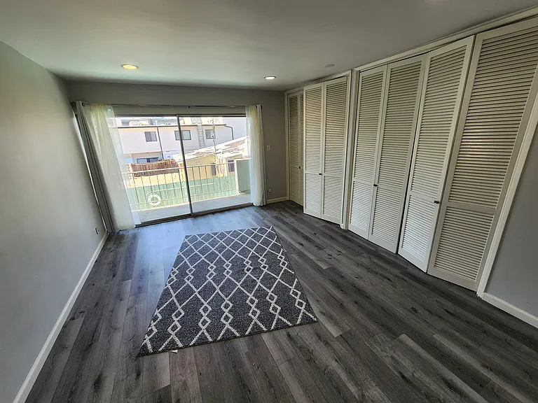 12744 Moorpark St #3 — Photo 17