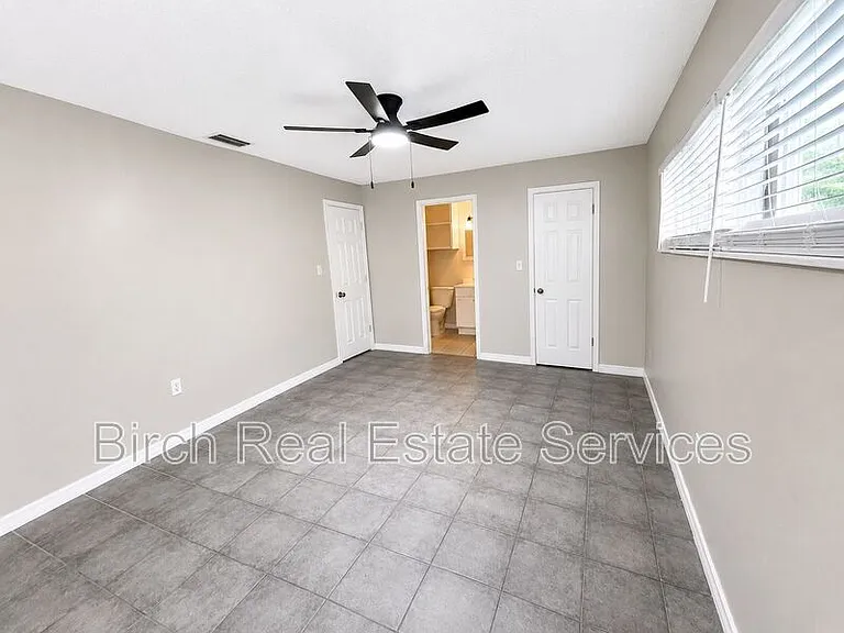 1017 Amble Ln — Photo 6