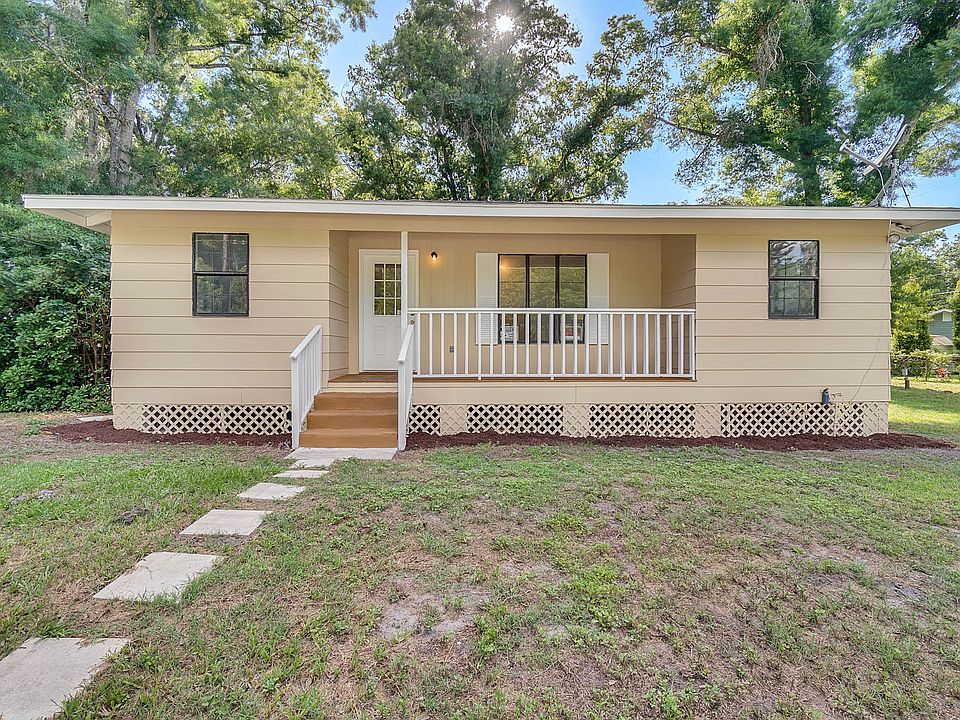 1st image of 2926 Knudsen Dr