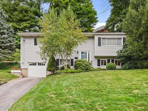 4 Pamela Lane, Valhalla, NY 10595