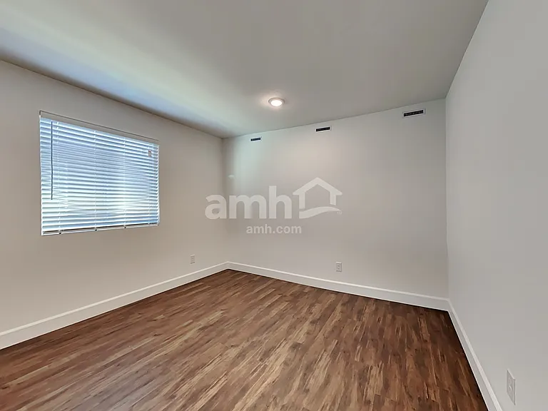 10413 Medusita St — Photo 18