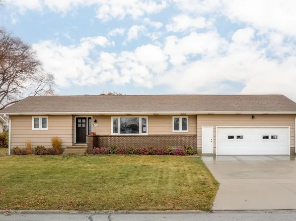 416 U Ln, Dike, IA 50624