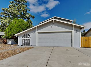 970 Woodstone Dr, Sparks, NV