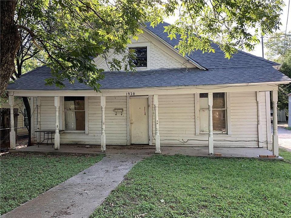 1st image of 1920 Burnett Ave