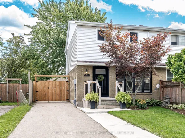 97 Graham Cres, Stratford, ON N5A 7C6