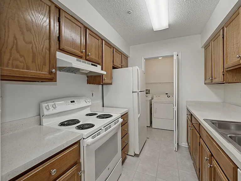 Hadley Germantown — Photo 15