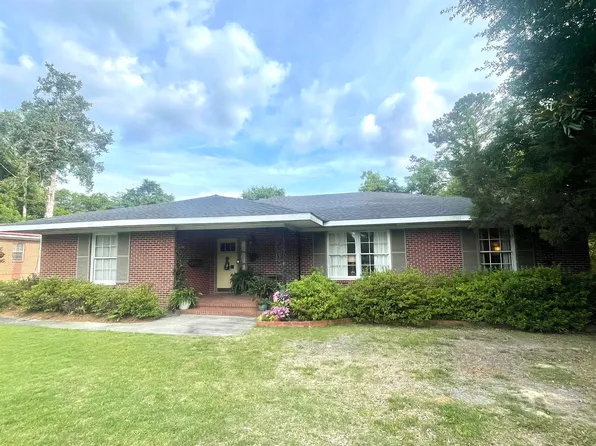 107 Roosevelt Dr, Andalusia, AL 36420