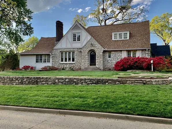 2003 E 37th St S, Tulsa, OK 74105