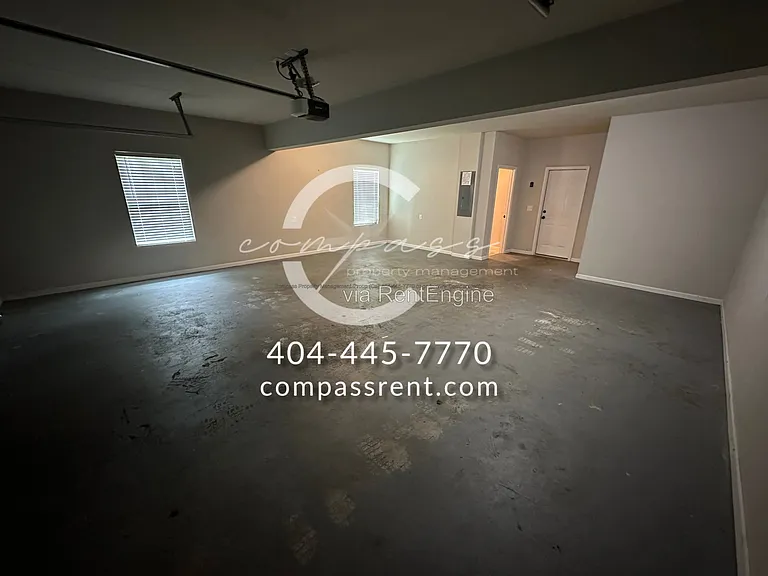 9465 Pebble Creek Ct — Photo 30