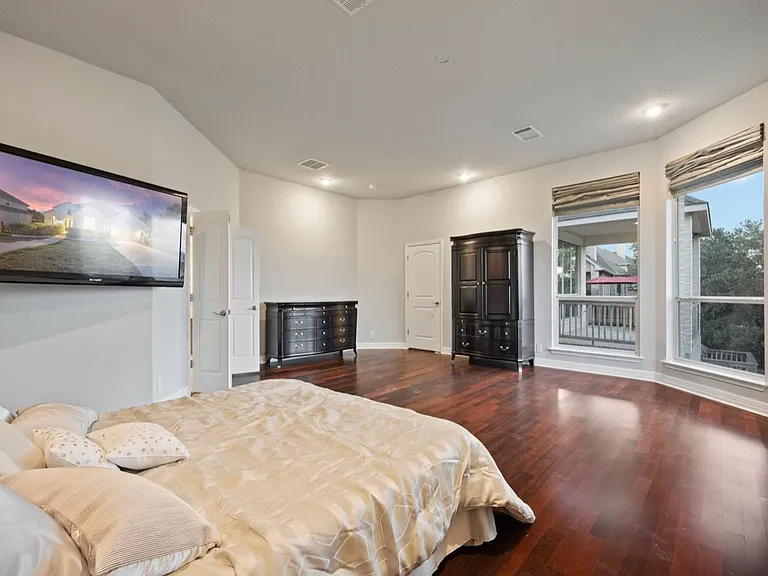 25618 Coronado Blf — Photo 8