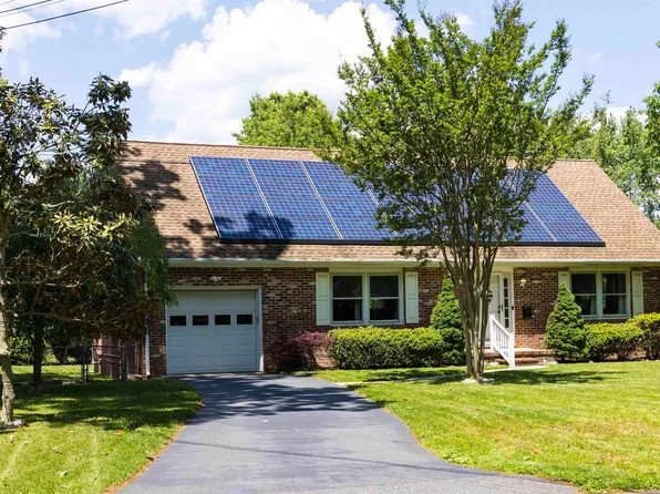 2053 N Shepherd Dr, Northfield, NJ 08225