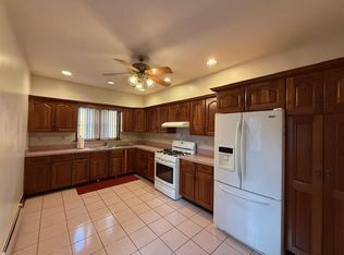 25 Putnam St, Somerville, MA 02143