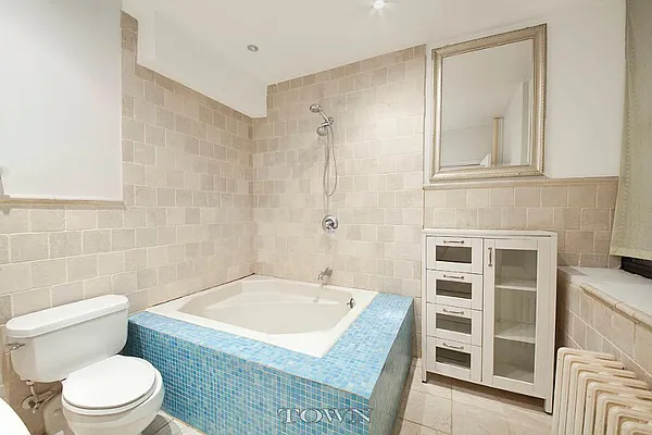 Rented by Town Residential | media 28