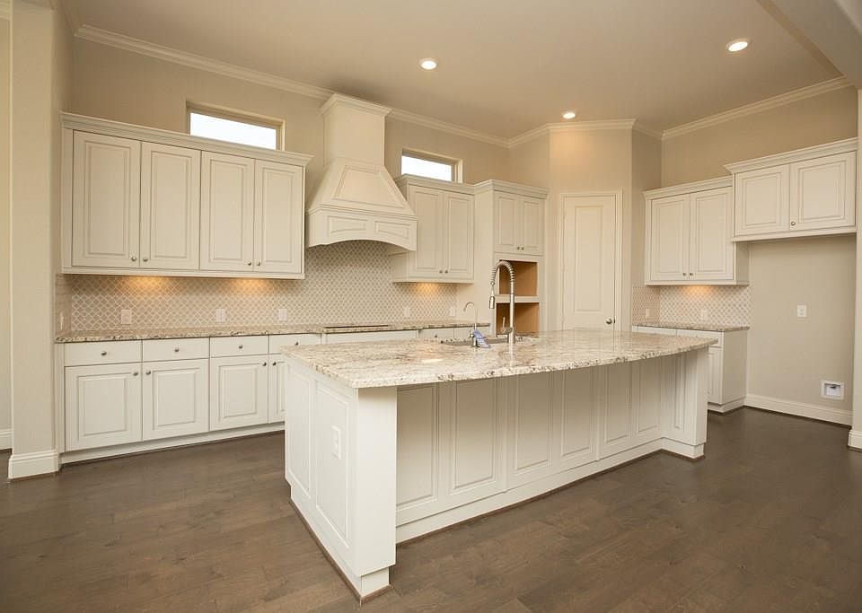 1st image of 6514 Providence River Ln