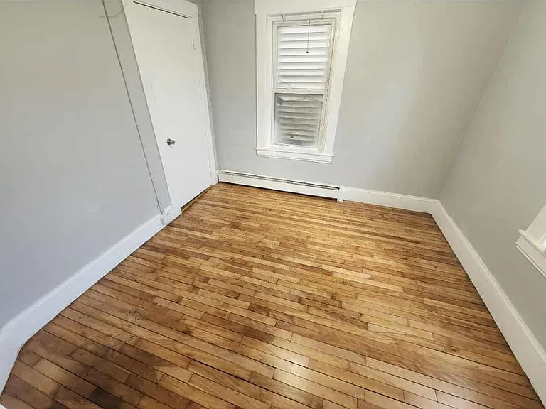 38 Water St — Photo 61