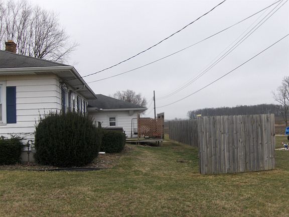 3rd image of 63009 State Road 19