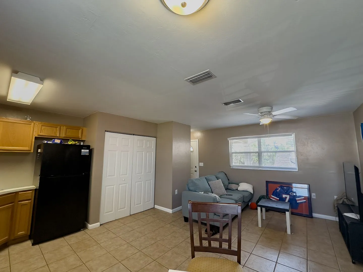 1014 SW 1st Ave Unit C — Photo 4