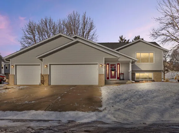 1316 19th St SW, Faribault, MN 55021