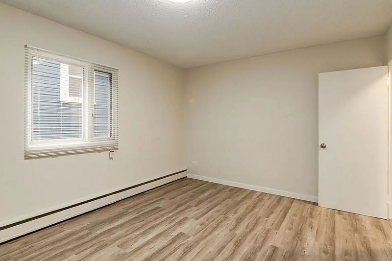 Calgary Apartment for rent - 1 Bedroom — photo 9