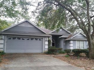 1513 Stonebriar Rd, Green Cove Springs, FL 32043