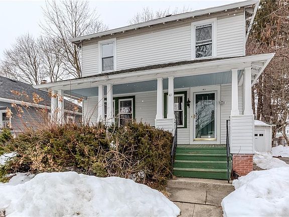 2nd image of 41 Wellesley St N
