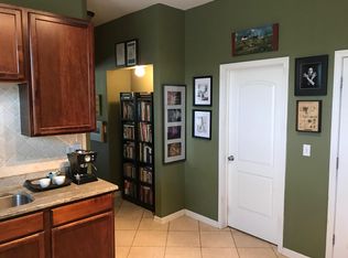 2704 N California Ave APT 2R, Chicago, IL 60647