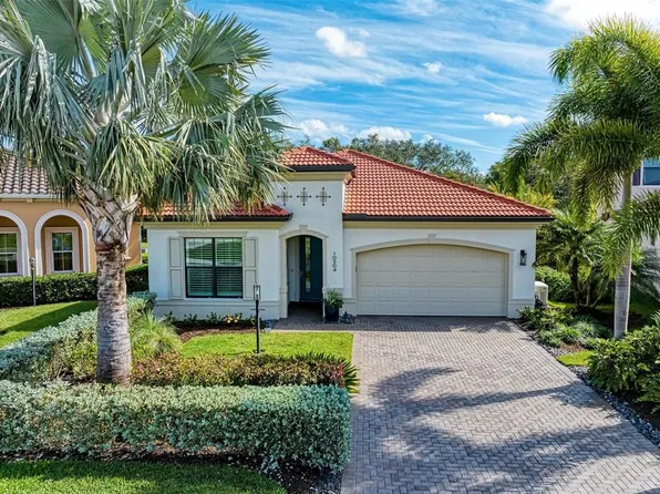 10504 Eastwood Dr, Bradenton, FL 34211