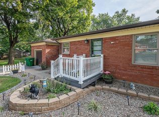 7401 Tangelo Dr, Louisville, KY 40228