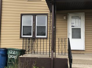 1221 Lyons St #1, Hammond, IN 46320