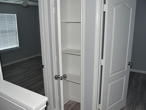 3rd image of 207 N Poplar St APT A