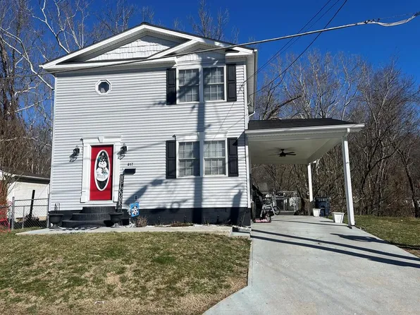 817 Walnut Ave, Paintsville, KY 41240