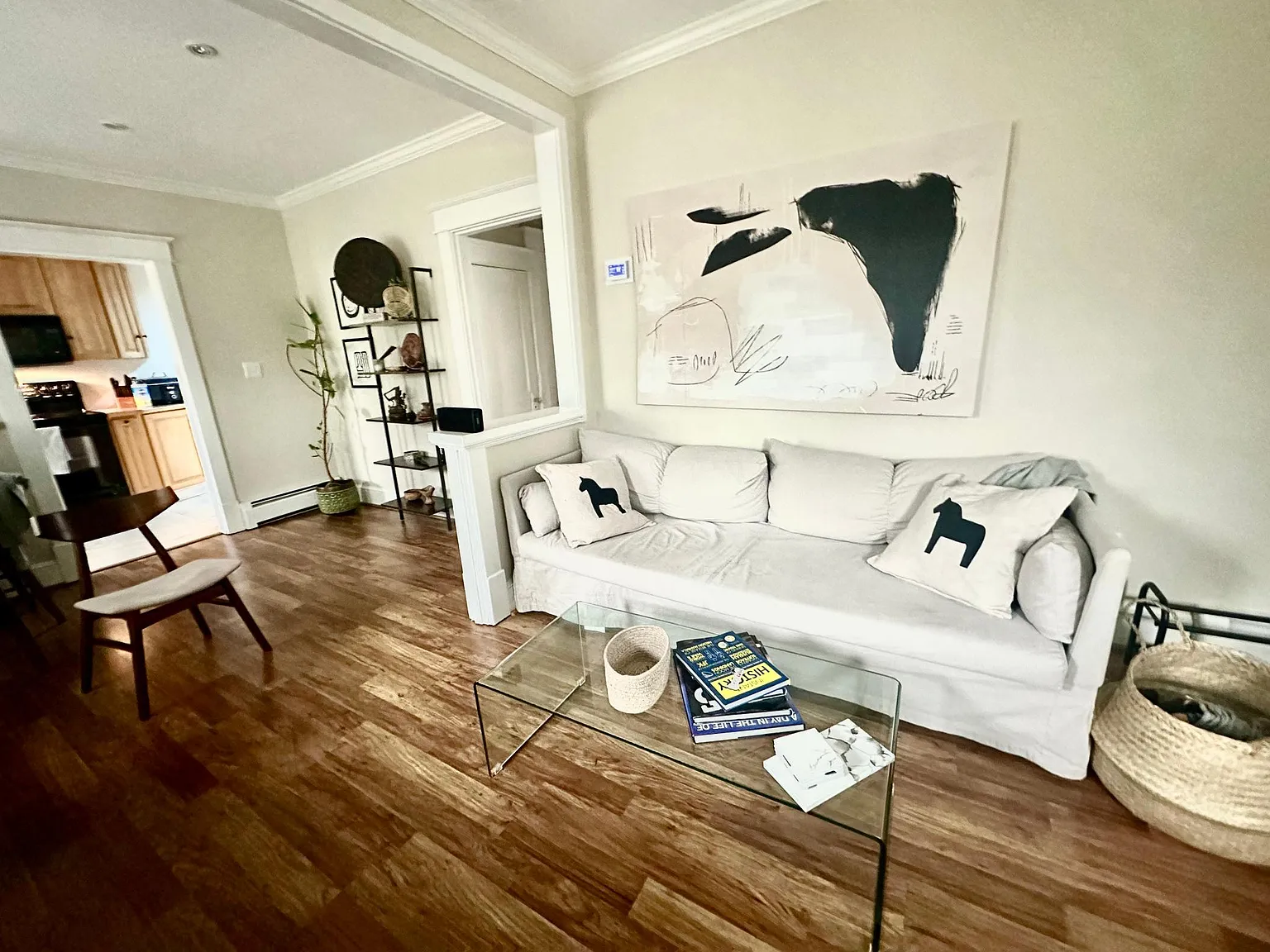 2 bed, 1250 sqft, $4,300 — Photo 4
