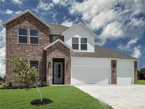 588 Renley St, Springdale, AR 72762