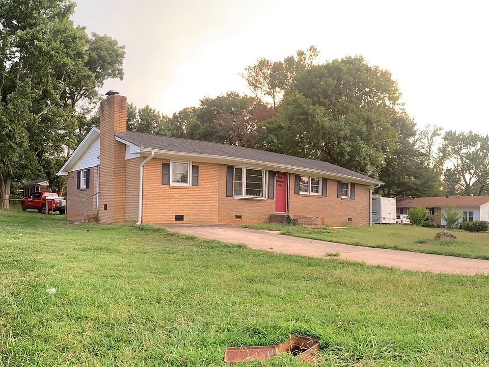 1st image of 2005 Brookneal Dr