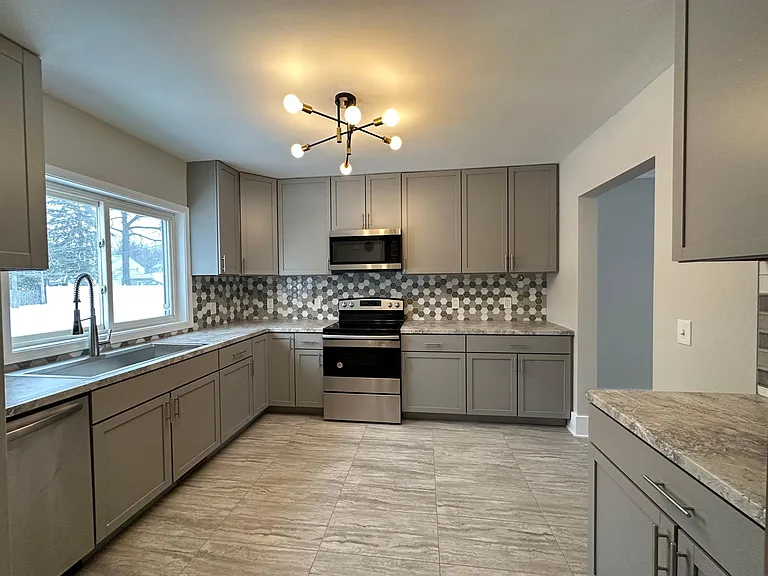 107 Thornton Rd #1 — Photo 2