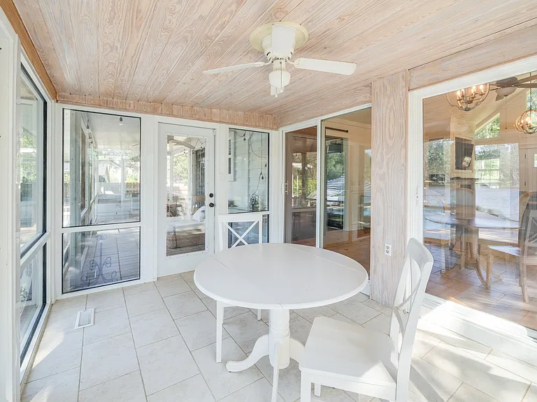 307 Doe Run Cir — Photo 102