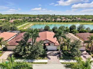 16382 Barclay Ct, Naples, FL 34110