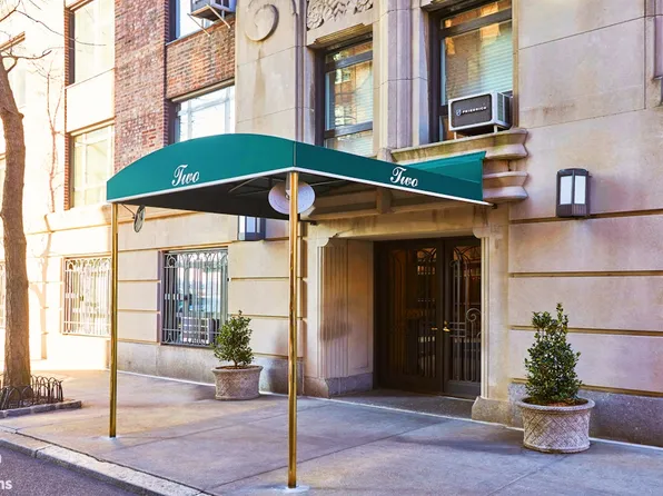 2 Beekman Place 8C image 15 of 15
