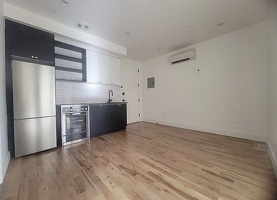 4th image of 1269 Herkimer St #3A