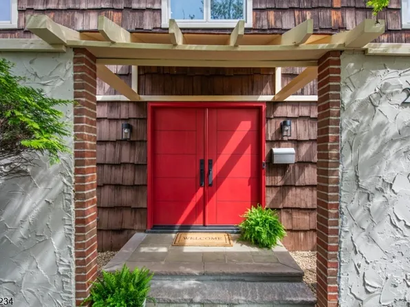 23 Powell Dr, West Orange Twp., NJ 07052