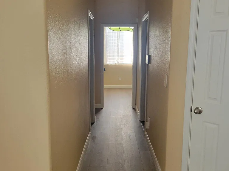 651 Simmer Way — Photo 8