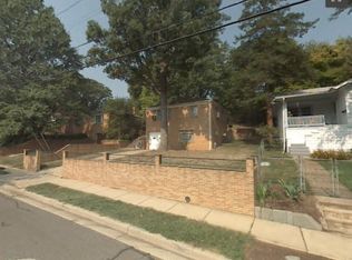 402 Elm Ave, Takoma Park, MD 20912