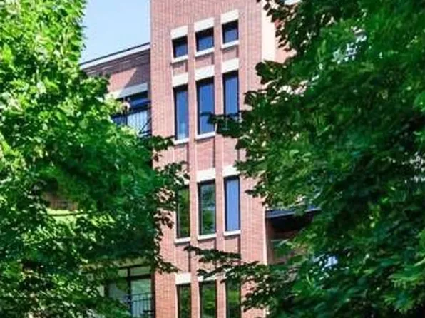 1730 W Roscoe St, Chicago, IL 60657