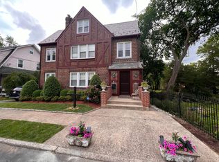376 Hayward Ave #2, Mount Vernon, NY 10552