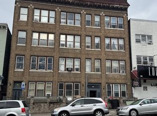 141 Park Ave #2L, Newark, NJ 07104